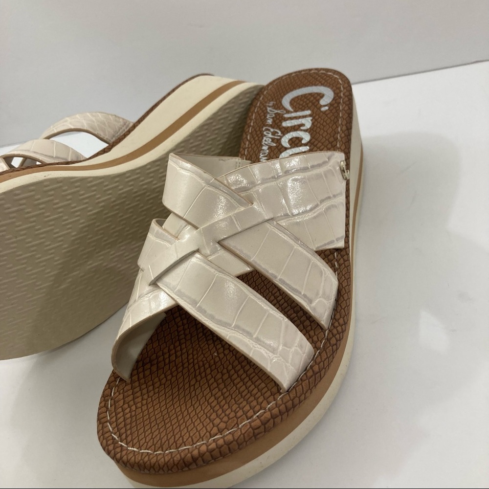 Circus by Sam Edelman Women's Hadley Wedge Sandal